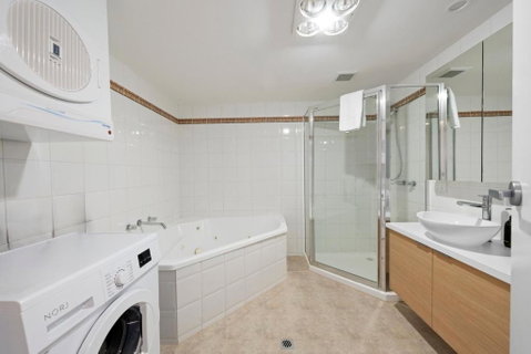 Arlberg 6 - Kalgoorlie Accommodation 2