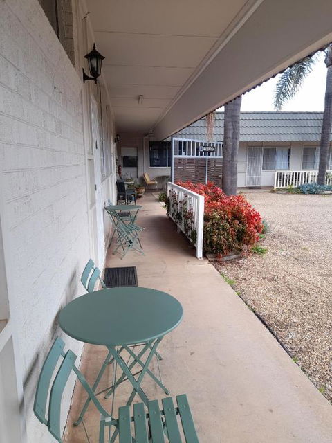 Aromet Motor Inn - Kalgoorlie Accommodation 1