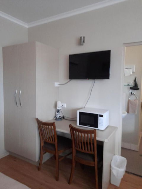 Aromet Motor Inn - Kalgoorlie Accommodation 2