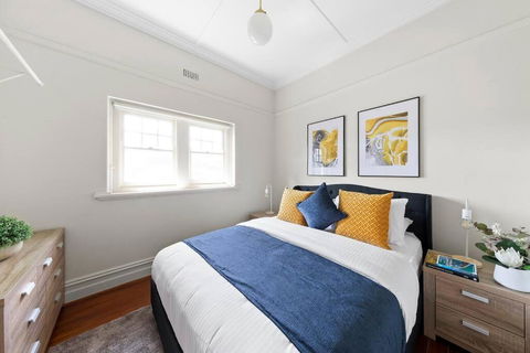 Art Deco Hideaway - St Kilda - Kalgoorlie Accommodation 2