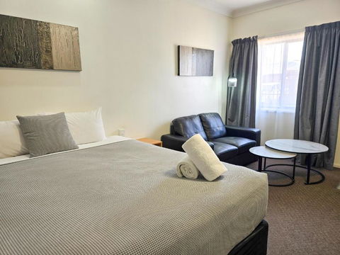 Ascot Lodge Motor Inn - Kalgoorlie Accommodation 0