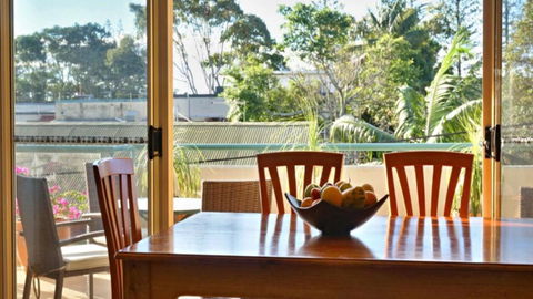 At Elizabeths - Kalgoorlie Accommodation 0