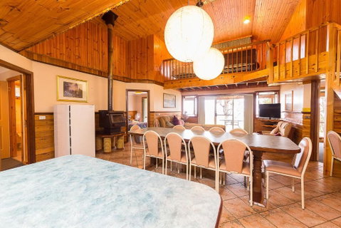 Augusta Sheoak Chalets - Kalgoorlie Accommodation 3