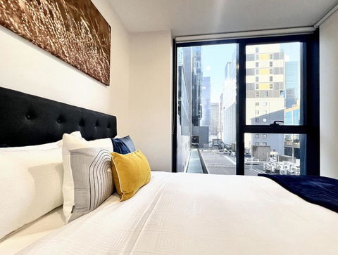 Aura On Lonsdale - Kalgoorlie Accommodation 0