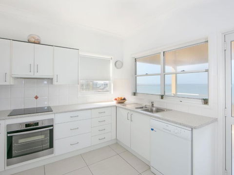 Avalon 3 - Kalgoorlie Accommodation 4
