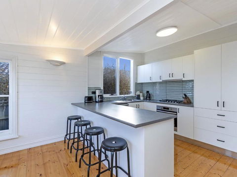 Avery Cottage - Kalgoorlie Accommodation 0