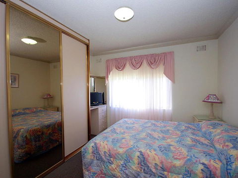 Avilla Court 1 - Kalgoorlie Accommodation 1