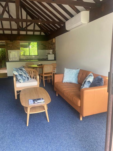 Avoca Beach Hotel - Kalgoorlie Accommodation 4
