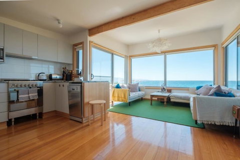Awesome Beach House Bicheno - Kalgoorlie Accommodation 2