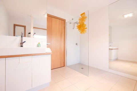 Awesome Beach House Bicheno - Kalgoorlie Accommodation 3