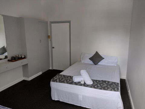 Ayr Hotel - Kalgoorlie Accommodation 4