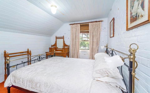 Azile 1875 Heritage Victorian Duplex - Kalgoorlie Accommodation 1