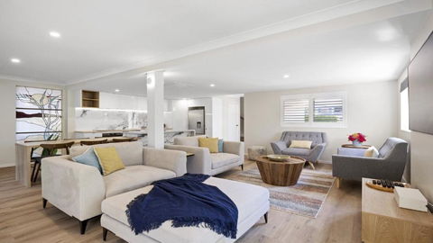 Azure - Kalgoorlie Accommodation 1