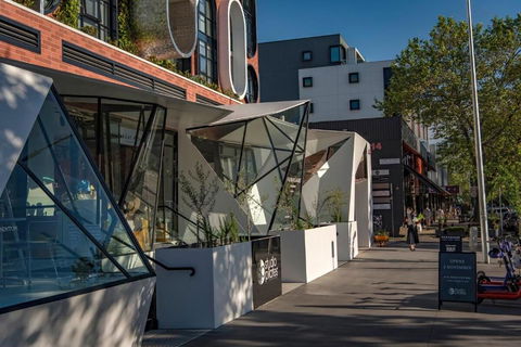 Awesome Brooklyn Inspired Stay - Mt Ainslie View - Kalgoorlie Accommodation 2