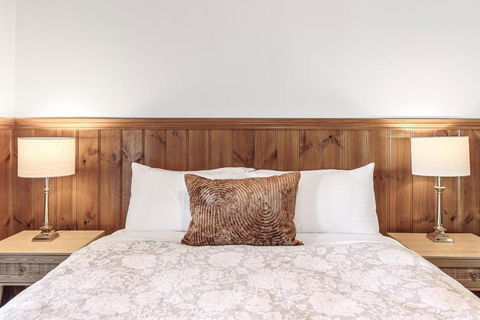 Apollo Bay Cottages- Hopetoun - Kalgoorlie Accommodation 4