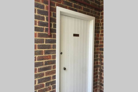 B7 Crawley Apartment 1 BRM & Sleepout Near UWA - Kalgoorlie Accommodation 2