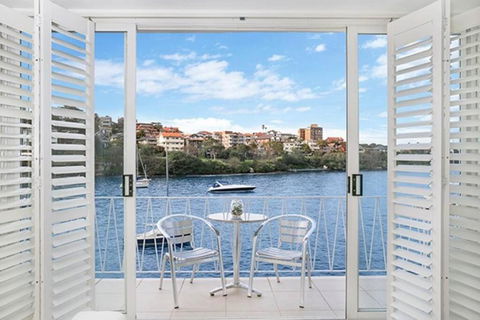 BADEN - Absolute Water Front Sydney Harbour Studio - Kalgoorlie Accommodation 0