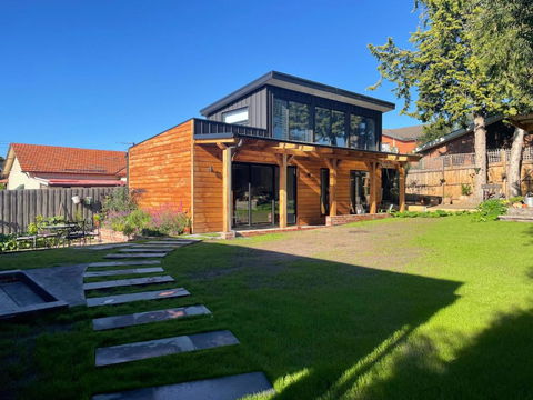 BALMORAL VILLA - Kalgoorlie Accommodation 0
