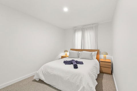 Beach & River Cottesloe Escape - Kalgoorlie Accommodation 1