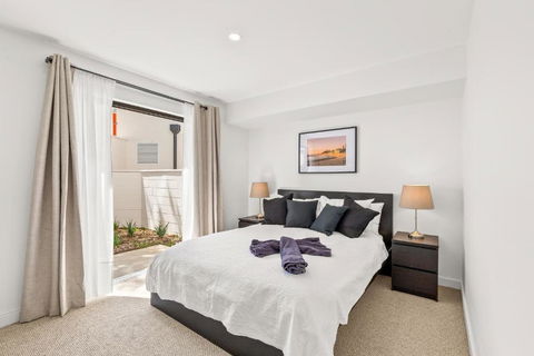 Beach & River Cottesloe Escape - Kalgoorlie Accommodation 2