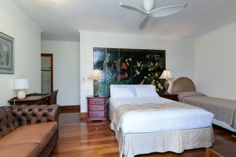 Daintree Manor B&B - Kalgoorlie Accommodation 23