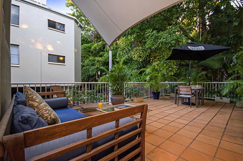 Port Douglas Apartments - Adults Only Oasis - Kalgoorlie Accommodation 34