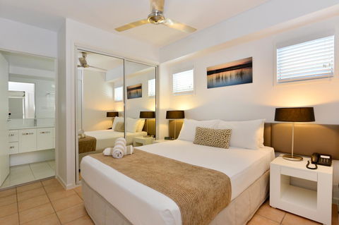 Port Douglas Apartments - Adults Only Oasis - Kalgoorlie Accommodation 29
