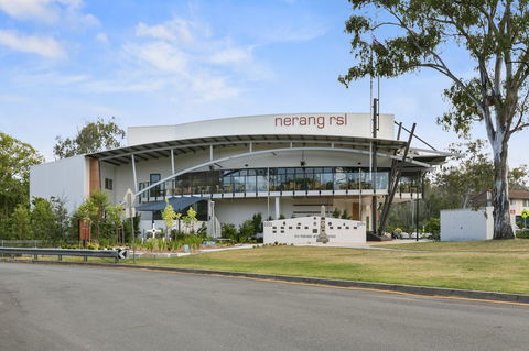 Fountain View Estate - We Accommodate - Kalgoorlie Accommodation 17