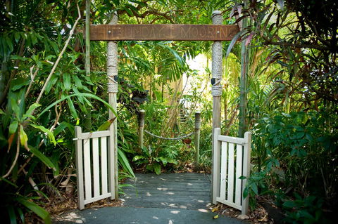 Whitsunday Moorings B&B - Kalgoorlie Accommodation 1