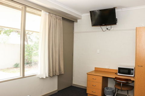 Salisbury Hotel Motel - Kalgoorlie Accommodation 19