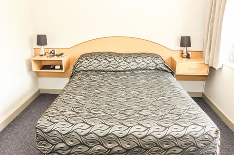 Salisbury Hotel Motel - Kalgoorlie Accommodation 24