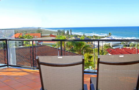 Unit 8 Bronte Of Coolum - Kalgoorlie Accommodation 0