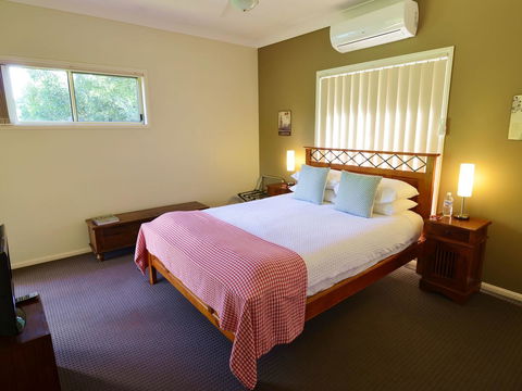 Apple Tree Cottage Montville - Kalgoorlie Accommodation 7
