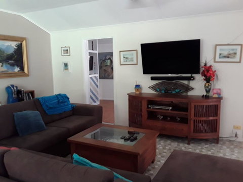 From Bush2Beach Holiday Home - Kalgoorlie Accommodation 25