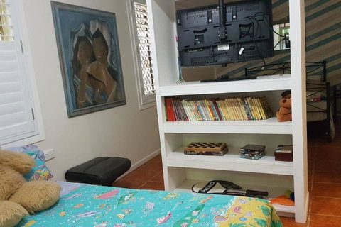 From Bush2Beach Holiday Home - Kalgoorlie Accommodation 32