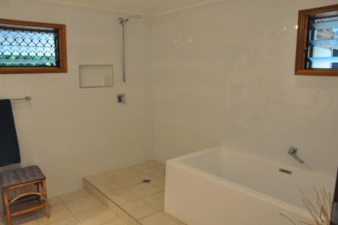 From Bush2Beach Holiday Home - Kalgoorlie Accommodation 12