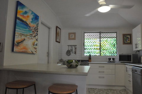 From Bush2Beach Holiday Home - Kalgoorlie Accommodation 24