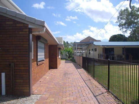 Island Homestay - Kalgoorlie Accommodation 15