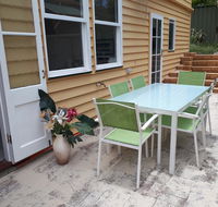 Retro Beach Flat - Kalgoorlie Accommodation