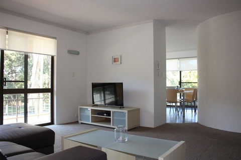 Close To Surf Beach, Surf Club, Hotel And Shops - Boyd St, Woorim - Kalgoorlie Accommodation 0