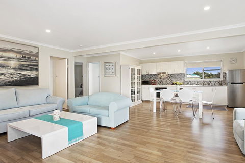 Fishing And Swimming At Your Doorstep - Sylvan Beach Esp, Bellara - Kalgoorlie Accommodation 6