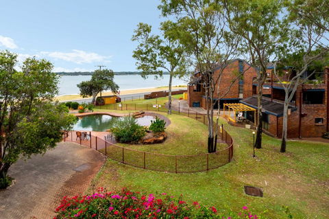 Spacious Family Unit With Incredible Views. - Kalgoorlie Accommodation 8