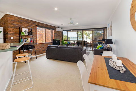 Spacious Family Unit With Incredible Views. - Kalgoorlie Accommodation 12