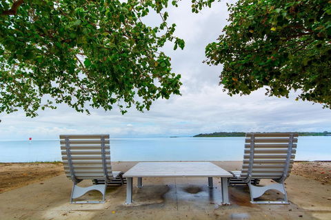 Waterfront Retreat With Room For A Boat - Welsby Pde, Bongaree - Kalgoorlie Accommodation 11