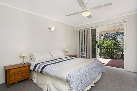 Waterfront Retreat With Room For A Boat - Welsby Pde, Bongaree - Kalgoorlie Accommodation 14