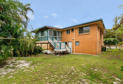 Short Stroll To Surf Beach - North Street, Woorim - Kalgoorlie Accommodation 16