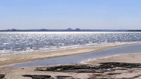 Huge Top Floor Unit Across The Road....Waterfront!! - Kalgoorlie Accommodation 15