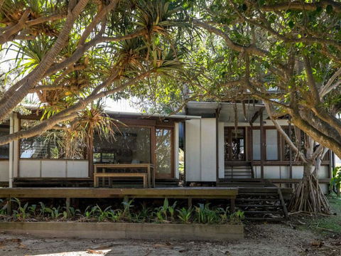 Laguna House - Kalgoorlie Accommodation 8