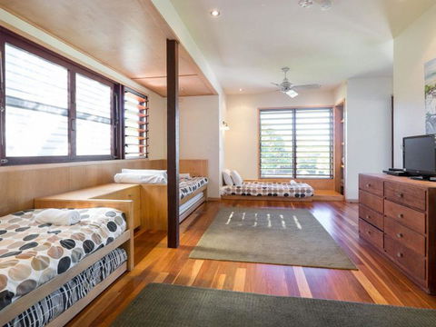 Laguna House - Kalgoorlie Accommodation 1