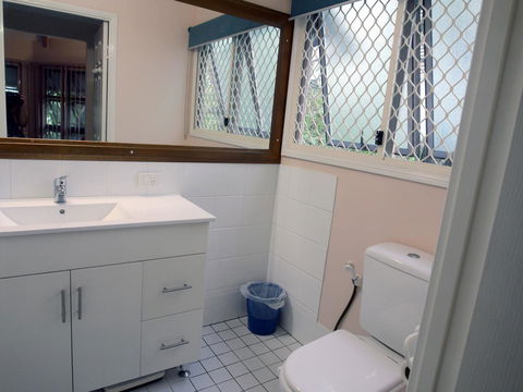 Gone Fishin - Kalgoorlie Accommodation 16